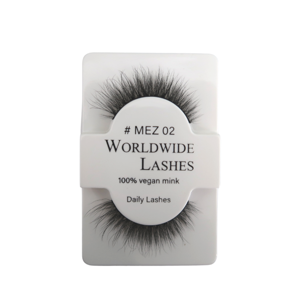 Worldwide Lashes | Daily Lashes | Zaura Aesthetics